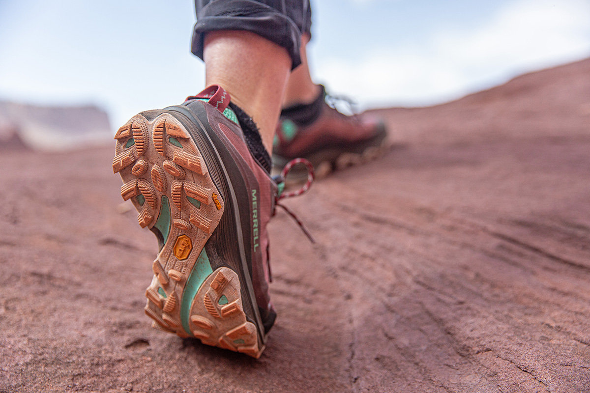 Girls store hiking shoes